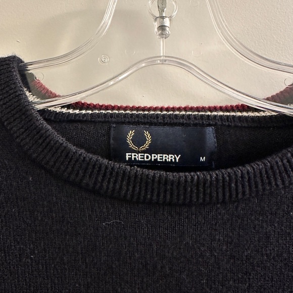 Fred Perry Mens Jumper Medium Black Sweater Merino Wool Blend Knit Casuals Logo - Picture 5 of 8